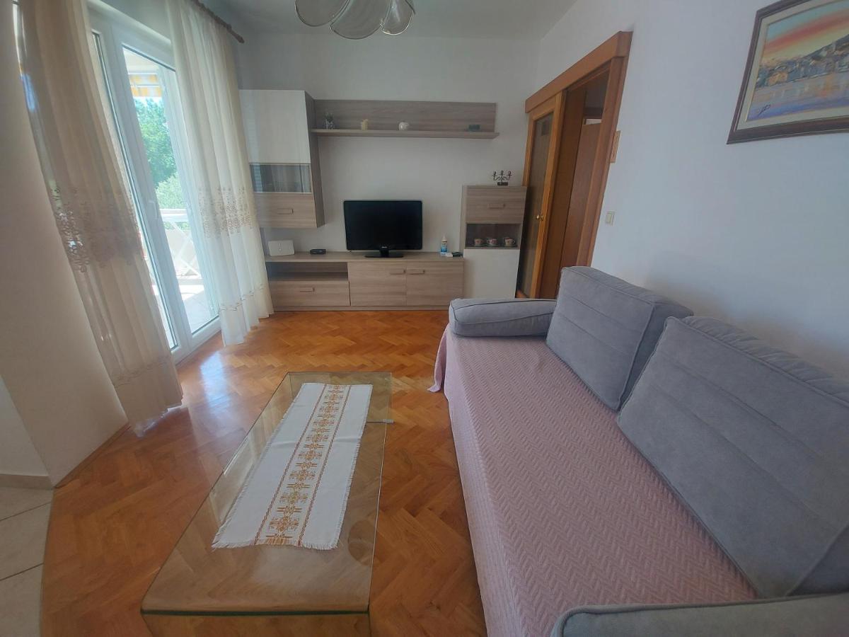 Ive Apartment